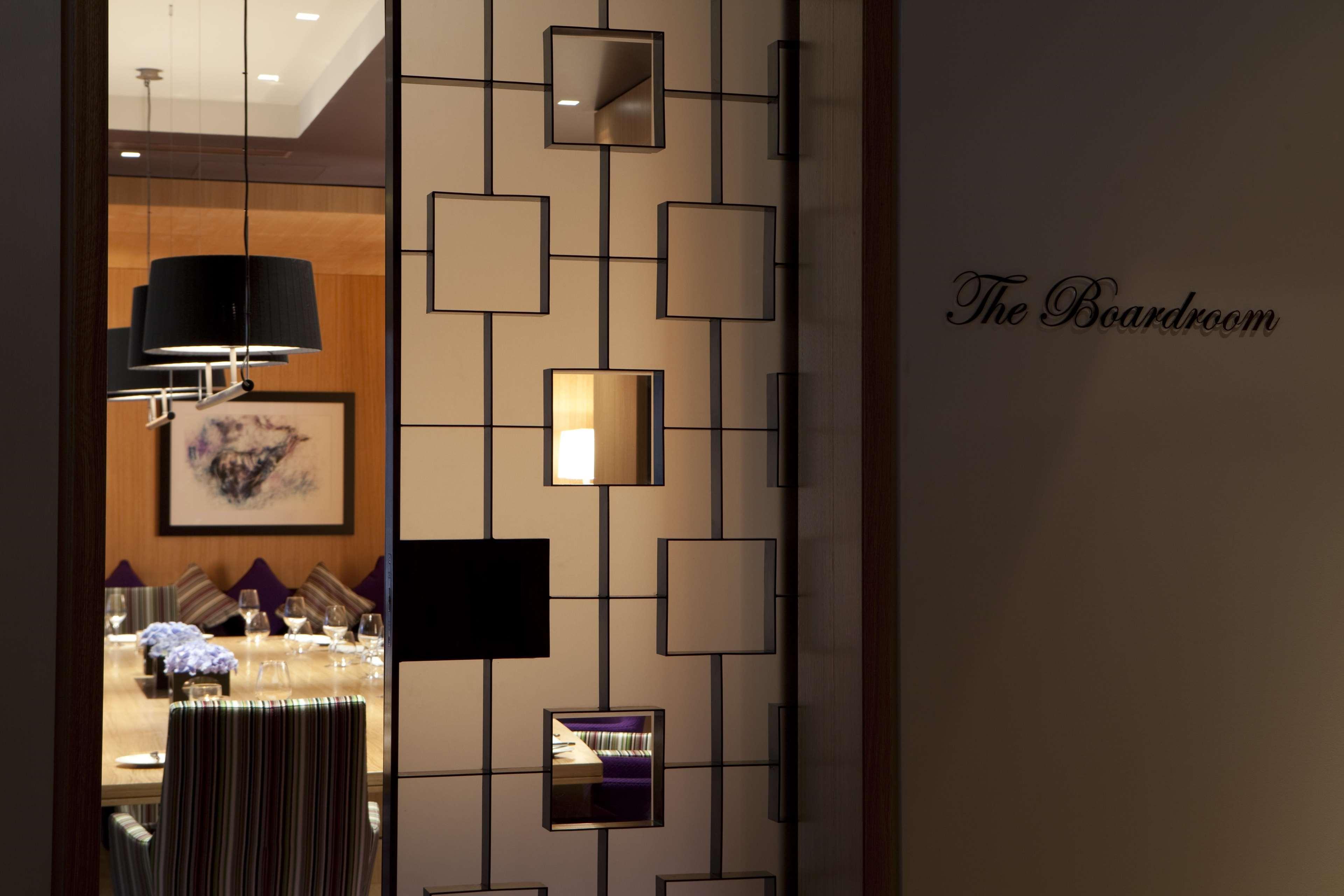 The Fitzwilliam Hotel Belfast Étterem fotó The Boardroom