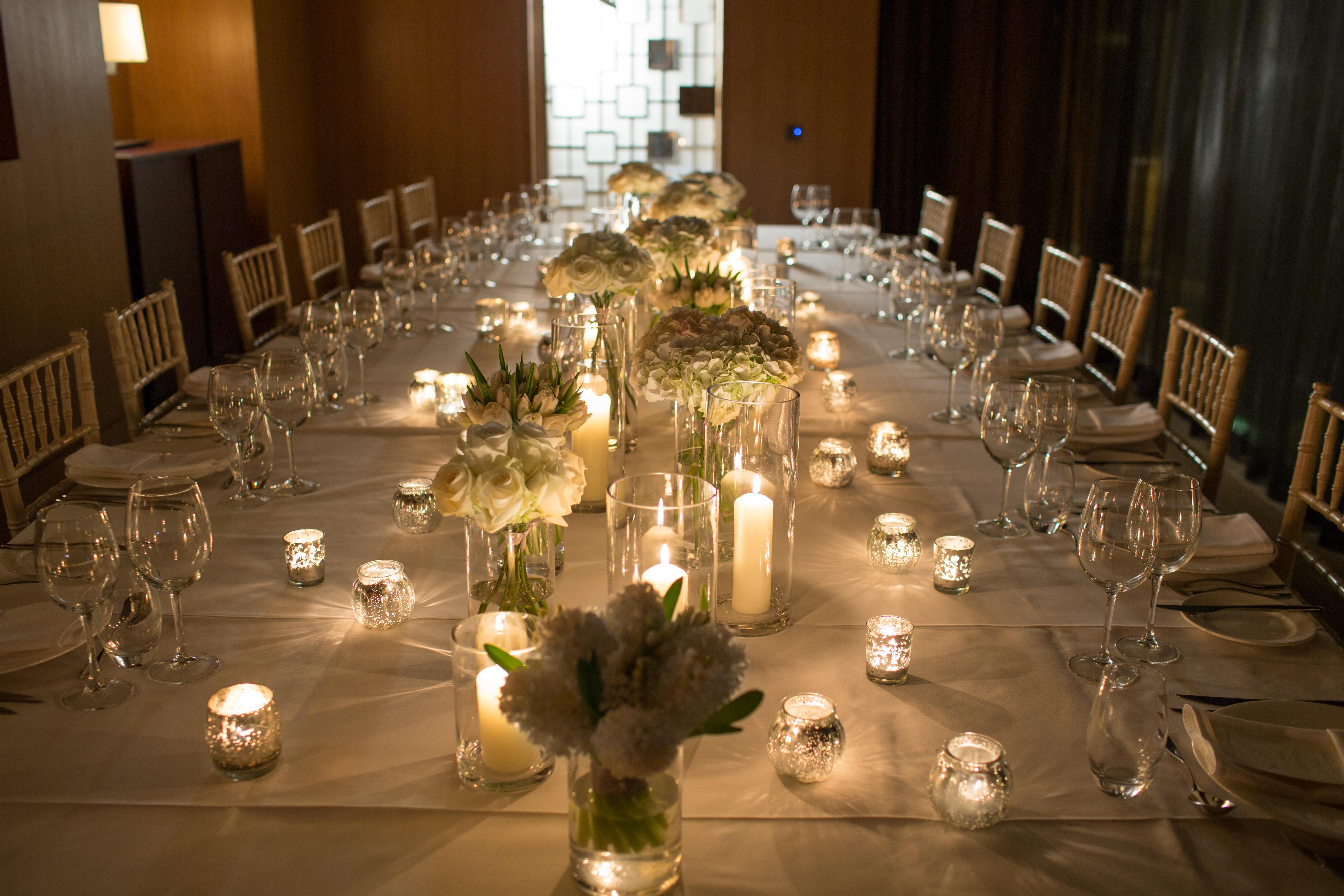 The Fitzwilliam Hotel Belfast Kültér fotó A table set for a wedding reception